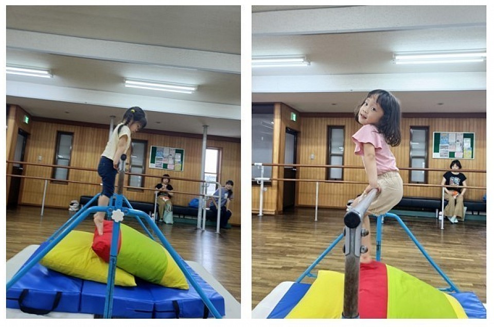 「足がつく」状況にしてあげれば怖さもなくなります！写真はツバメポーズ、今週でテスト終了！