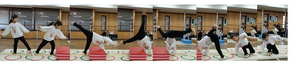 年長Aちゃん、大の側転に近い１人です！なぜ赤いマットを置いてるか、側転の着手は手は遠く、だからです。身体の大きさに対してちょっとマットが大きすぎるかもしれませんが、手を遠くにつく意識、育ってきてます！