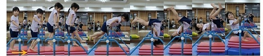 年中Aちゃん、ツバメポーズ前回り下り合格！順番を理解したりルールを守ったり先生の話を聞いたり…、年中特有、ごく普通な課題に取り組みながらニコニコ楽しそうに練習に取り組むAちゃんです！